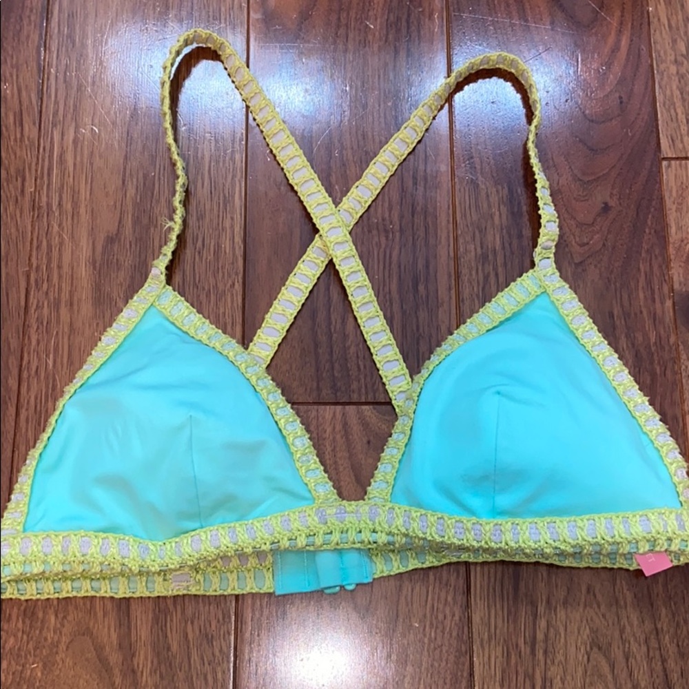bikini top